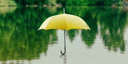 Monsoon Fashion Trends: Why Linen is Trending this Monsoon